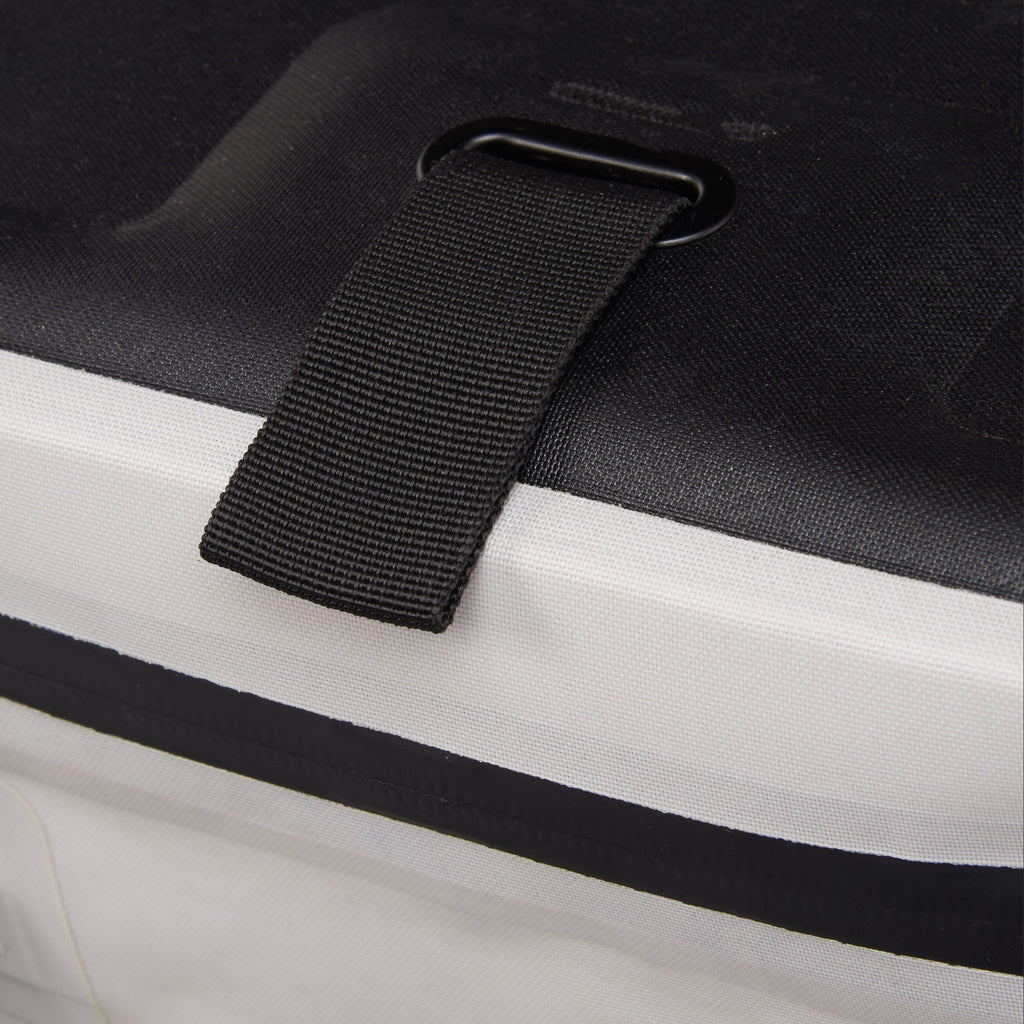 Igloo Trailmate 18-Can Soft Cooler Bag - Bone