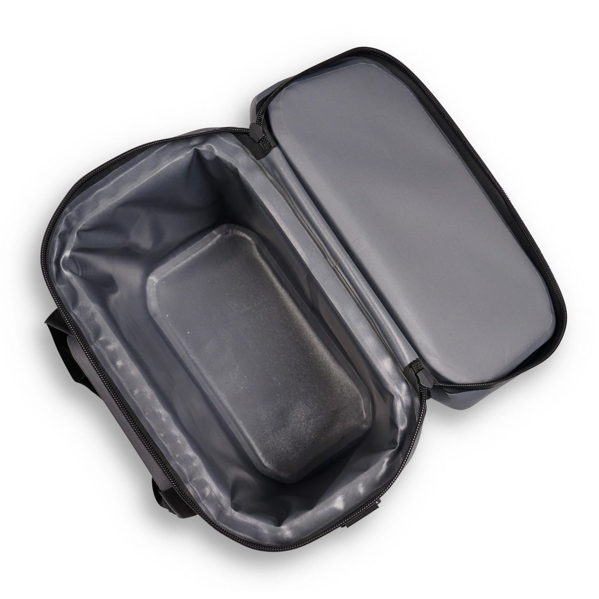 Igloo Trailmate 30-Can Soft Cooler Bag - Carbonite