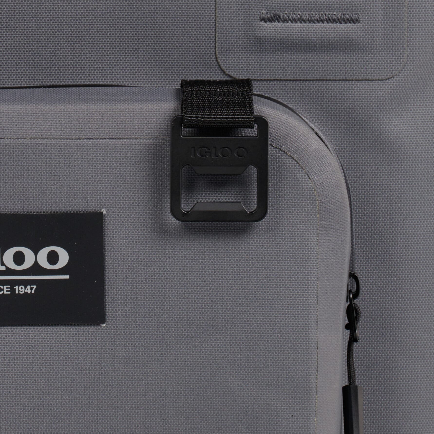 Igloo Trailmate 30-Can Soft Cooler Bag - Carbonite
