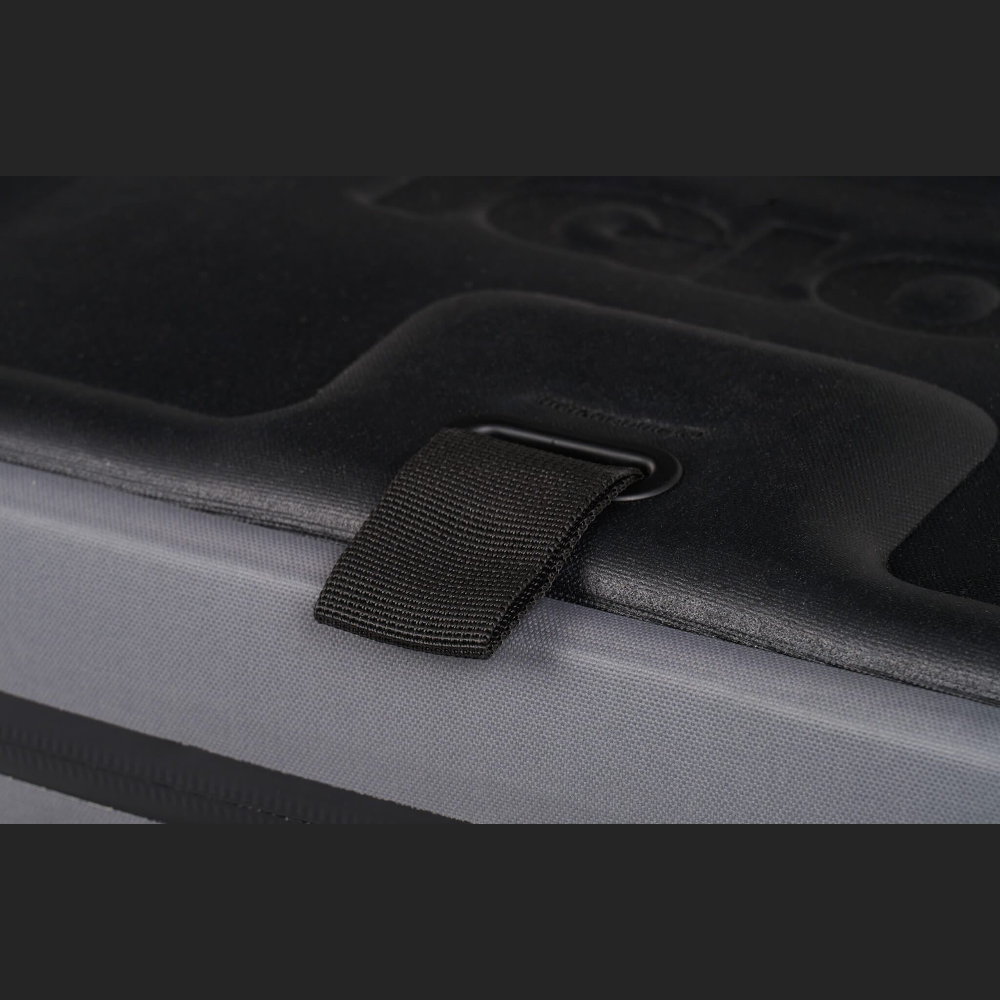 Igloo Trailmate 30-Can Soft Cooler Bag - Carbonite