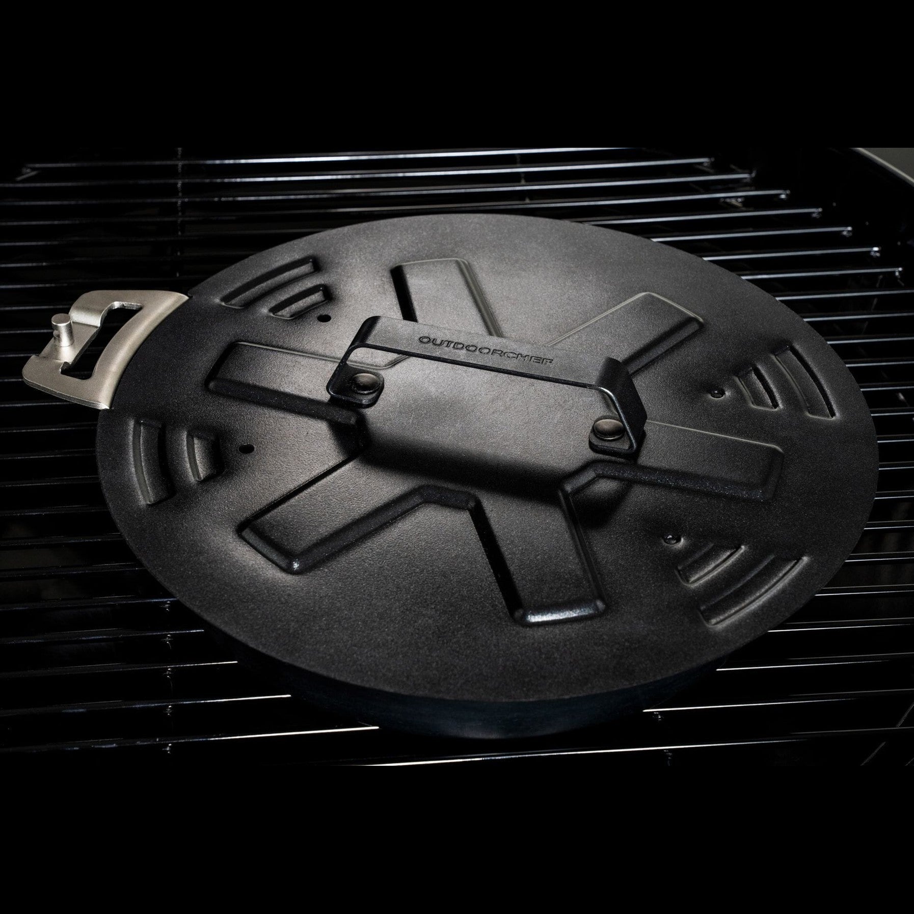 OutdoorChef Carbon Steel Lid 4-in-1 - Multi-Use Cooking Accessory