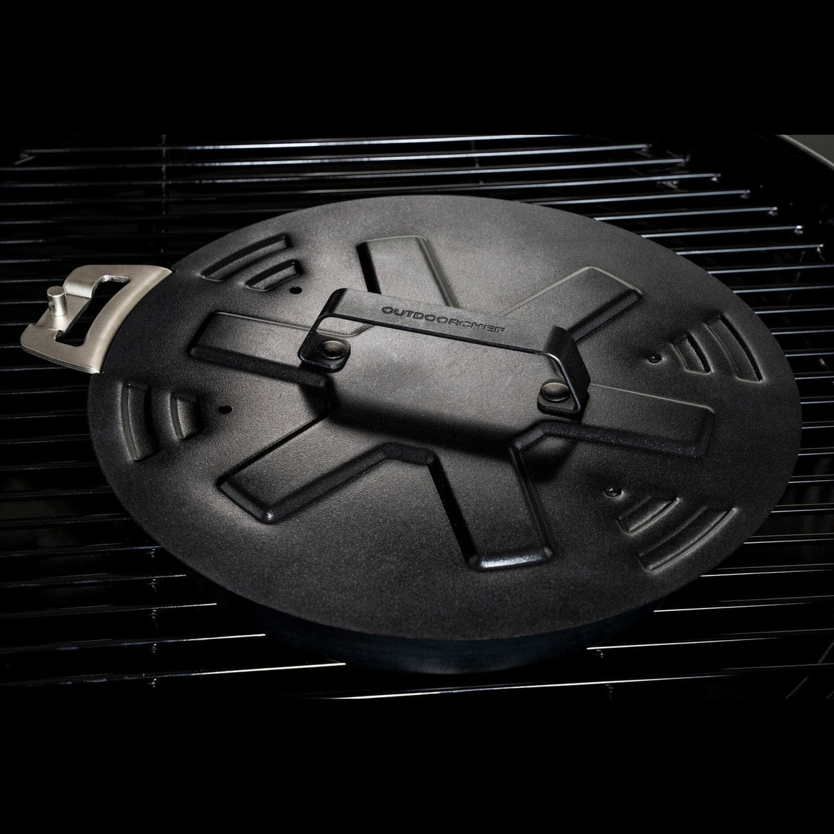 OutdoorChef Carbon Steel Lid 4-in-1 - Multi-Use Cooking Accessory