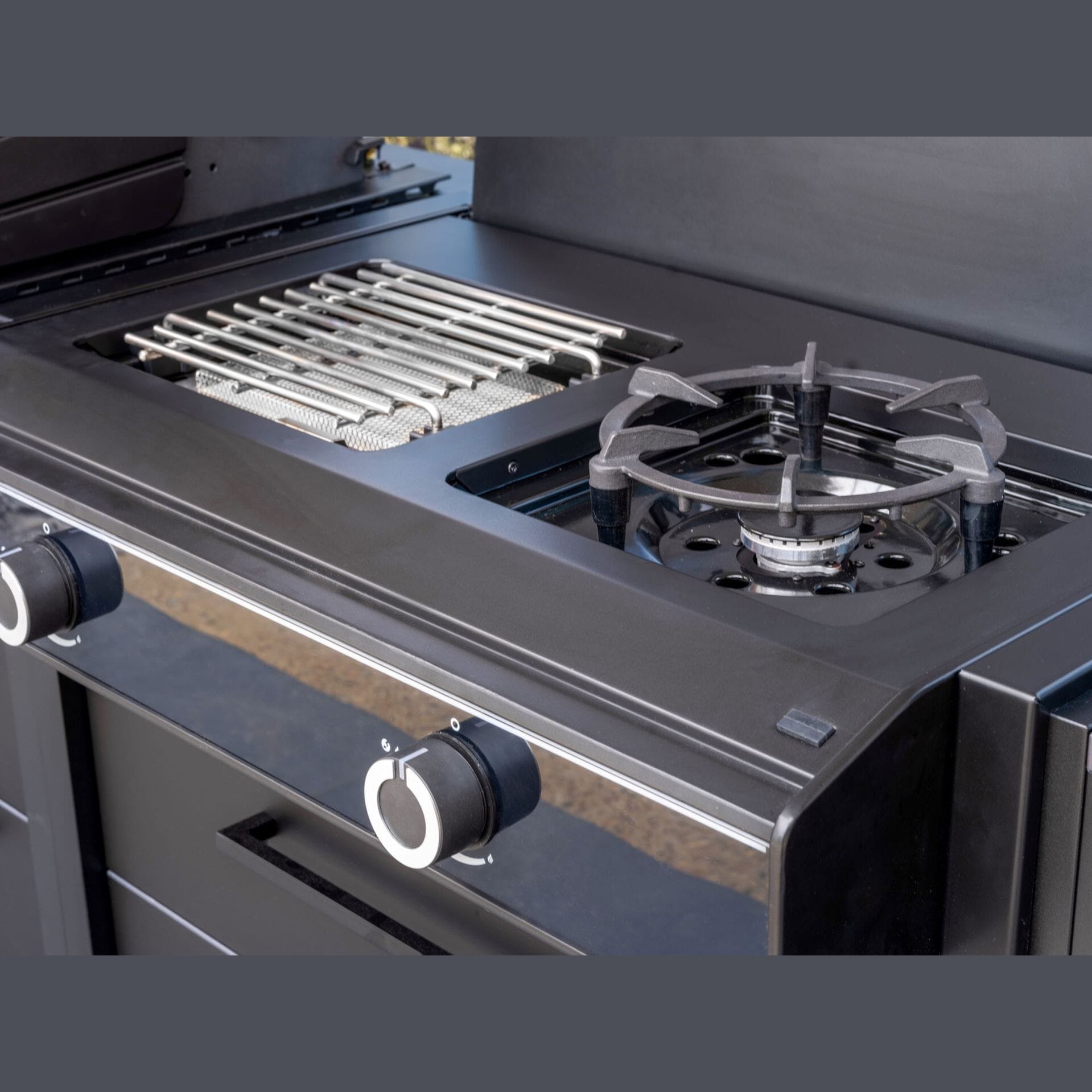 OutdoorChef Built-In Station Heat X-245 K - Blazing / Cooking Zone 30mbar