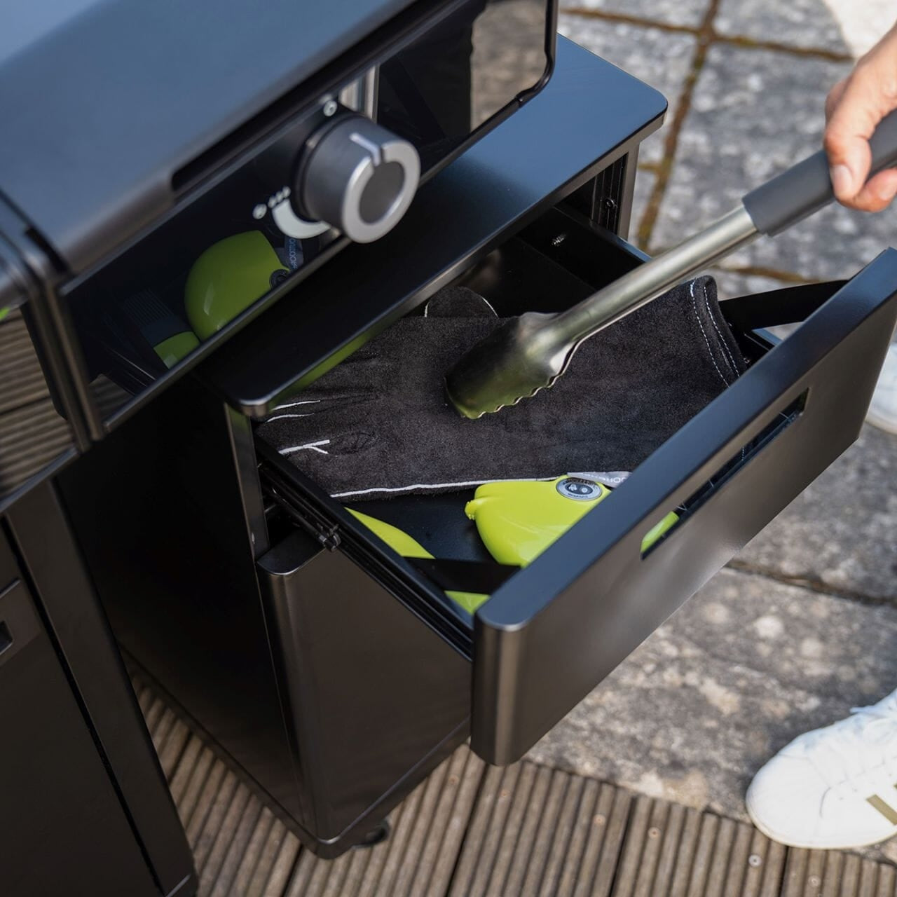 OutdoorChef Grill Cabinet with Casters