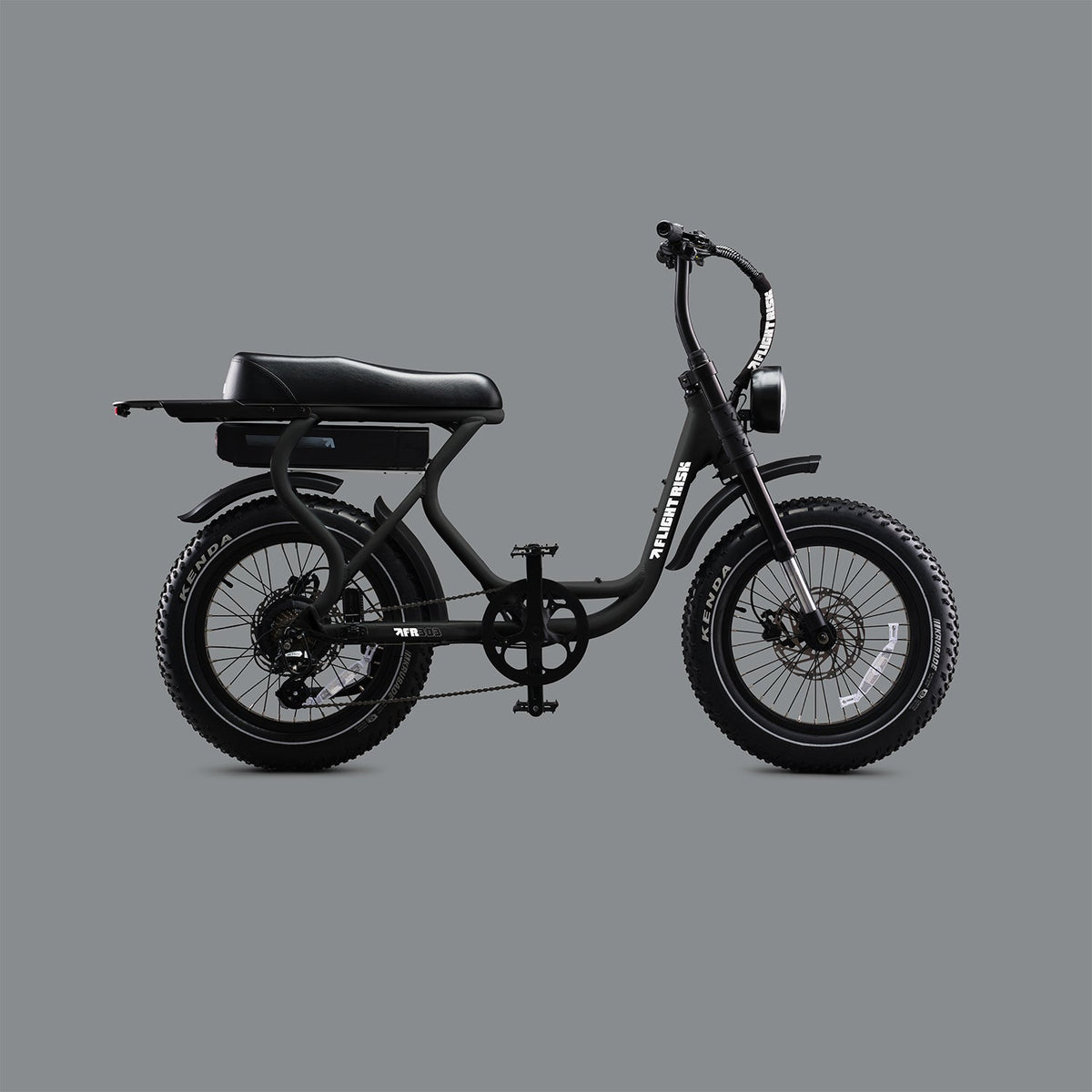 FR303 – The Street - Black