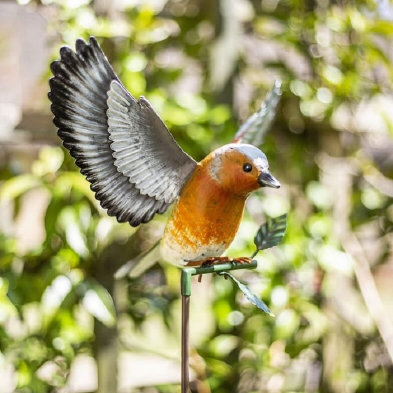 La Hacienda - Metal Inquisitive Chaffinch on Stake