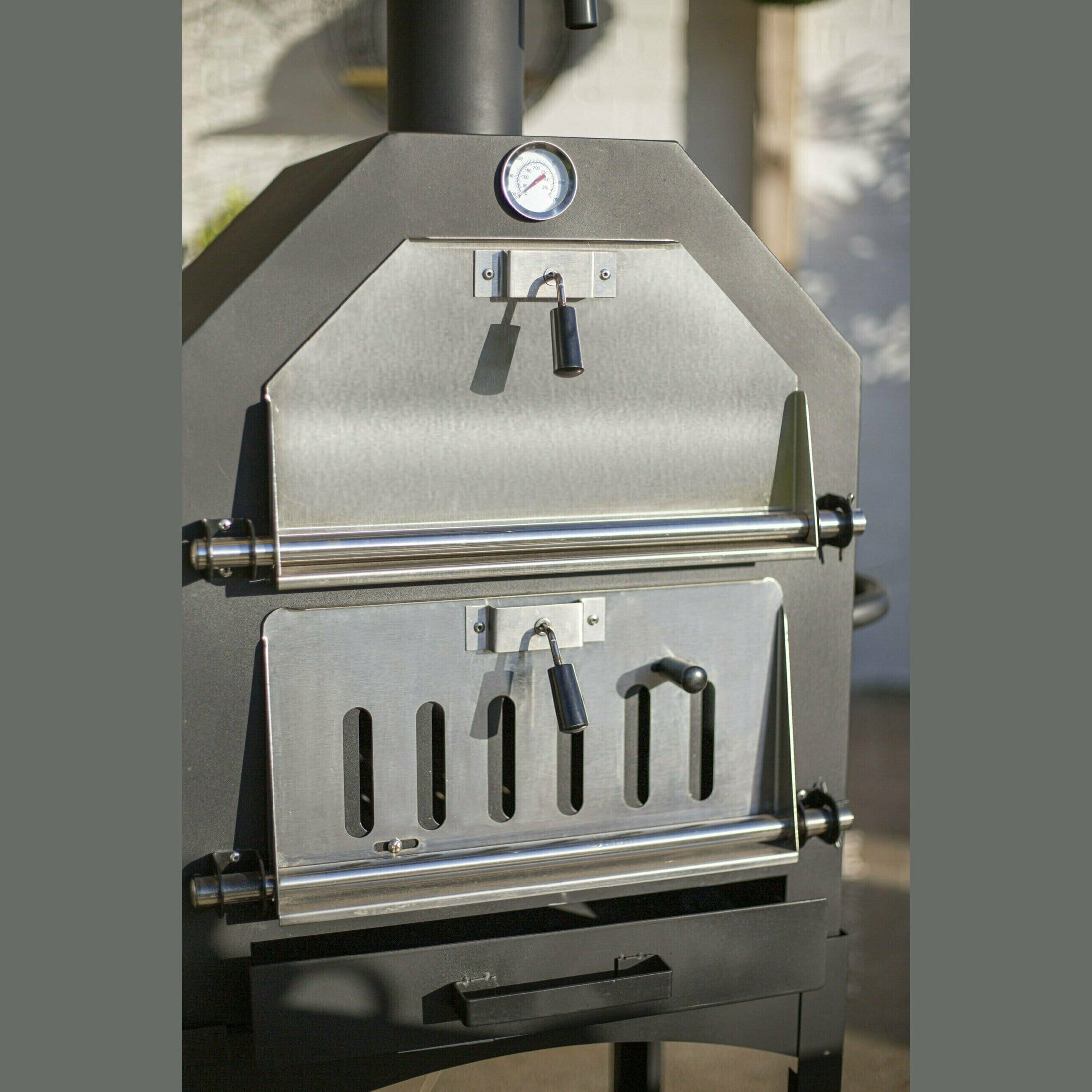 La Hacienda - Lorenzo Wood Fired Oven