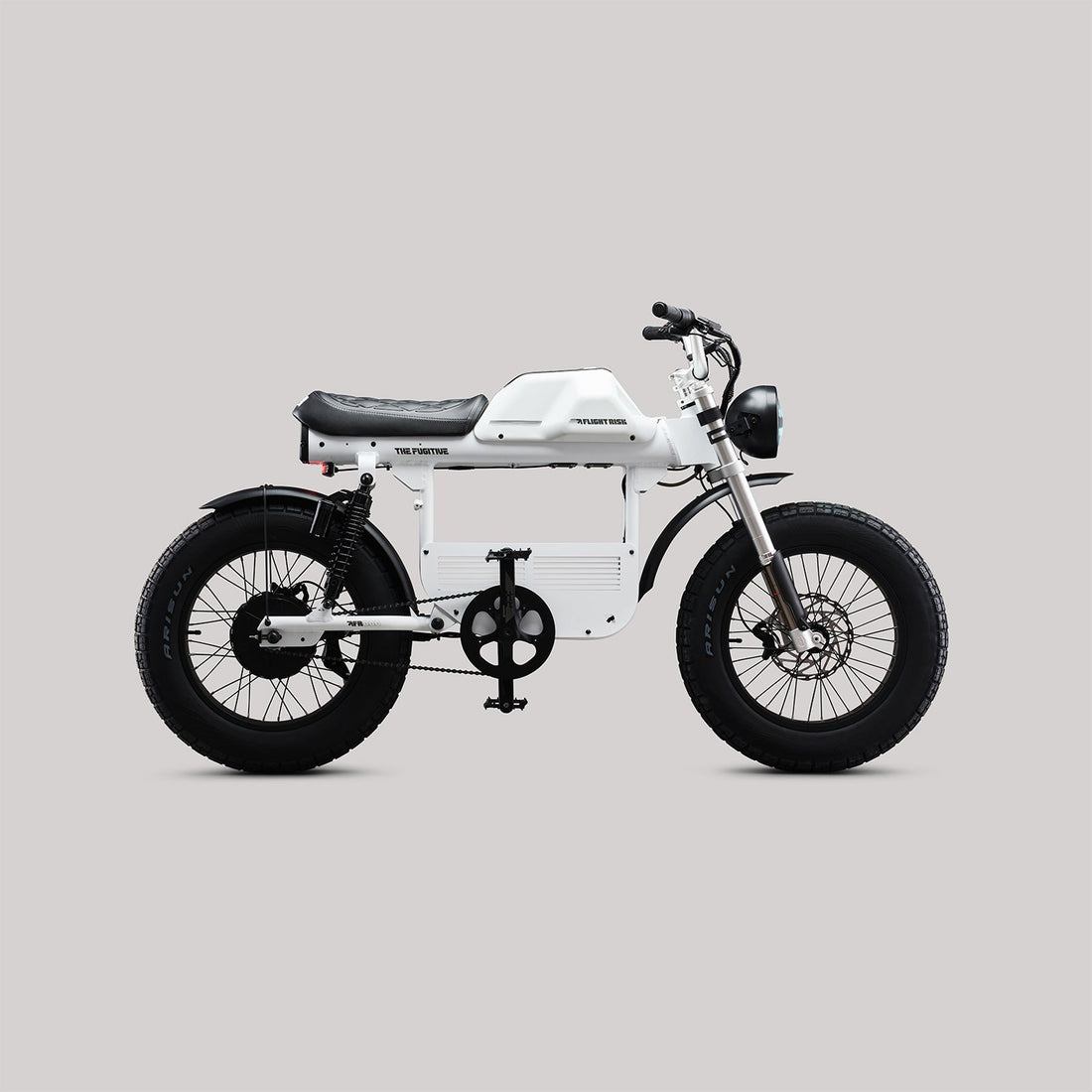 FR888 – The Fugitive - White