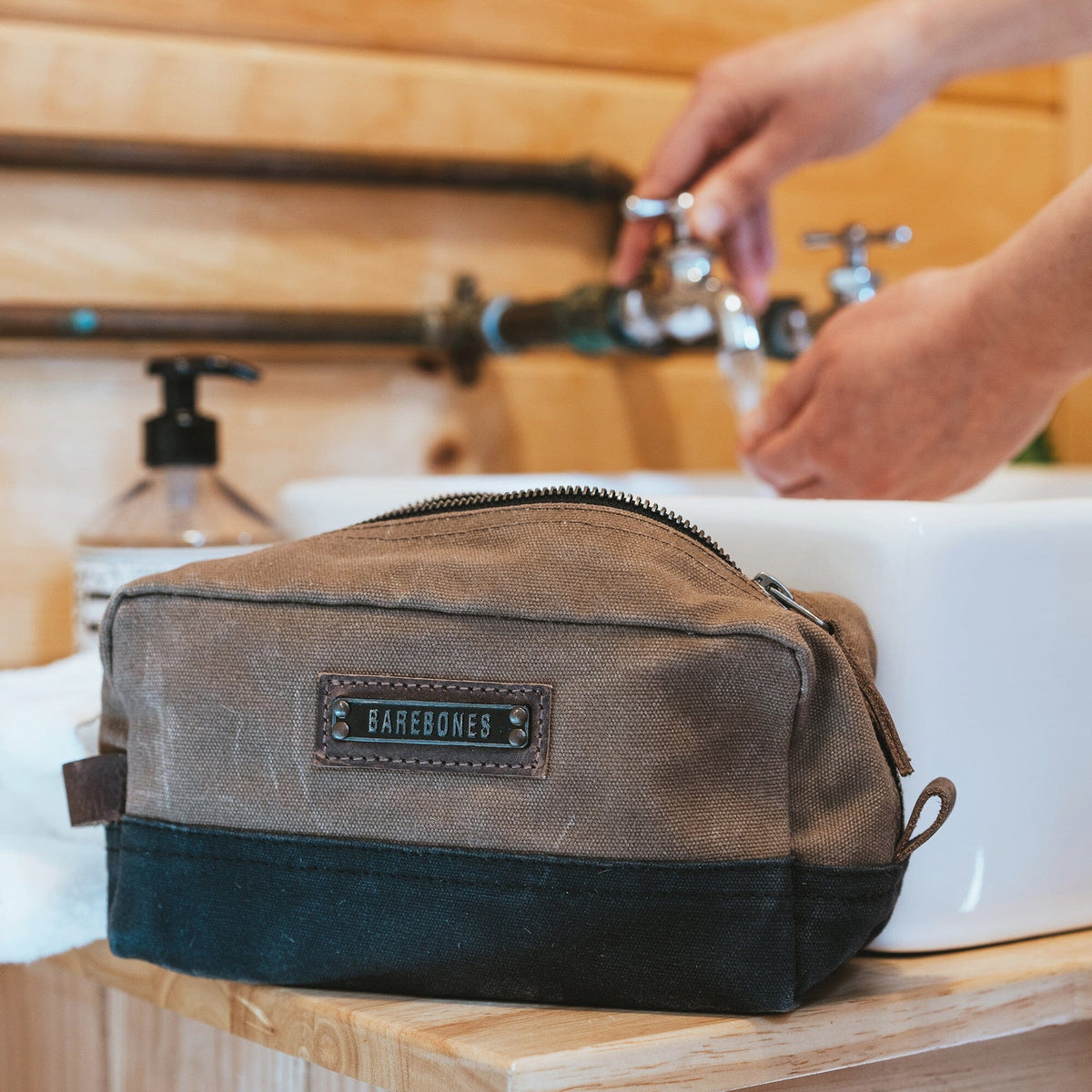 Barebones Neelum 3L Dopp Kit