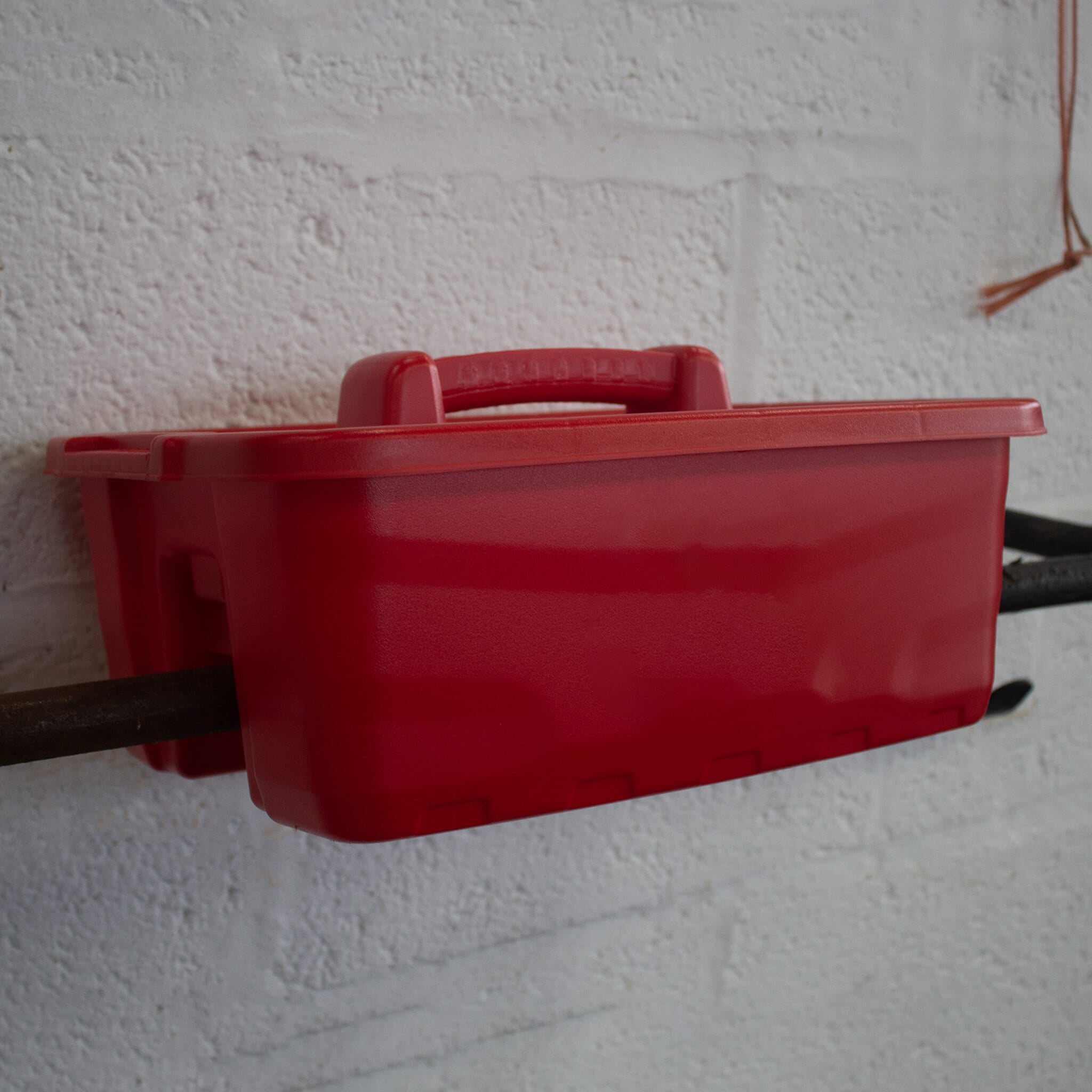 Red Gorilla Tidee Tray - Red