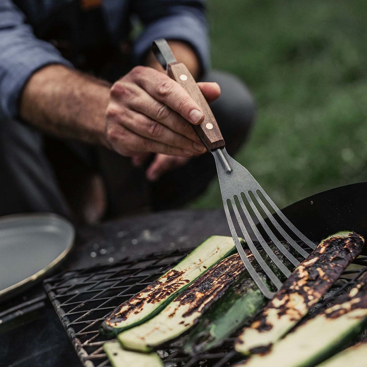 Barebones Cowboy Grill Fish Spatula