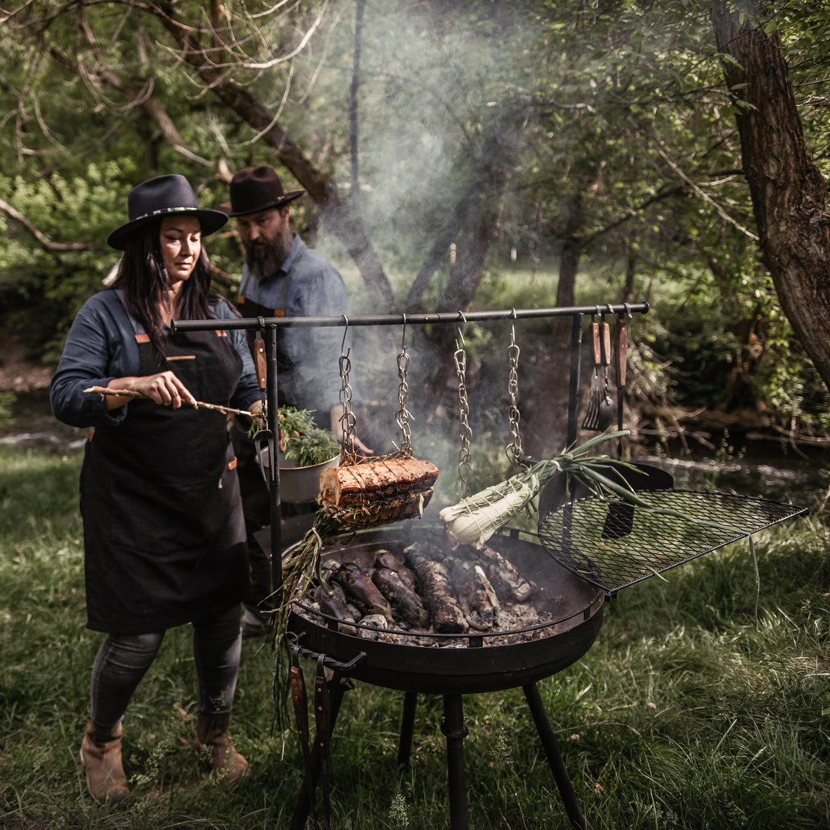 Barebones Cowboy Fire Pit Grill 30"