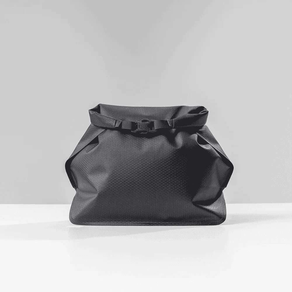 حقيبة أدوات الزينة المقاومة للماء من ماتادور طراز FlatPak - لون فحمي
