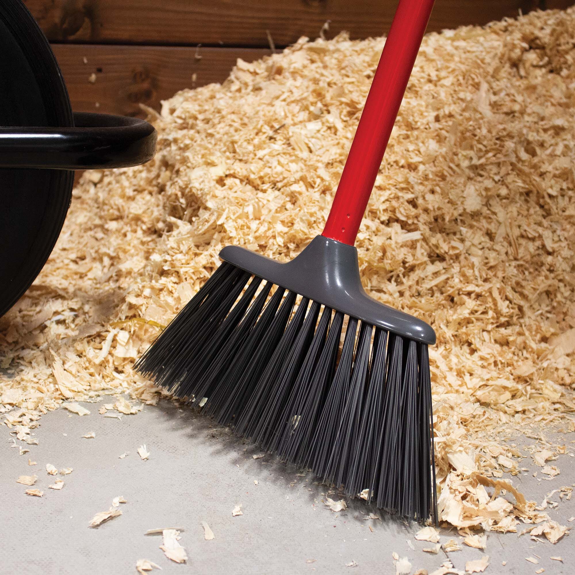 Red Gorilla Poly Yard Broom 120cm Handle - Red