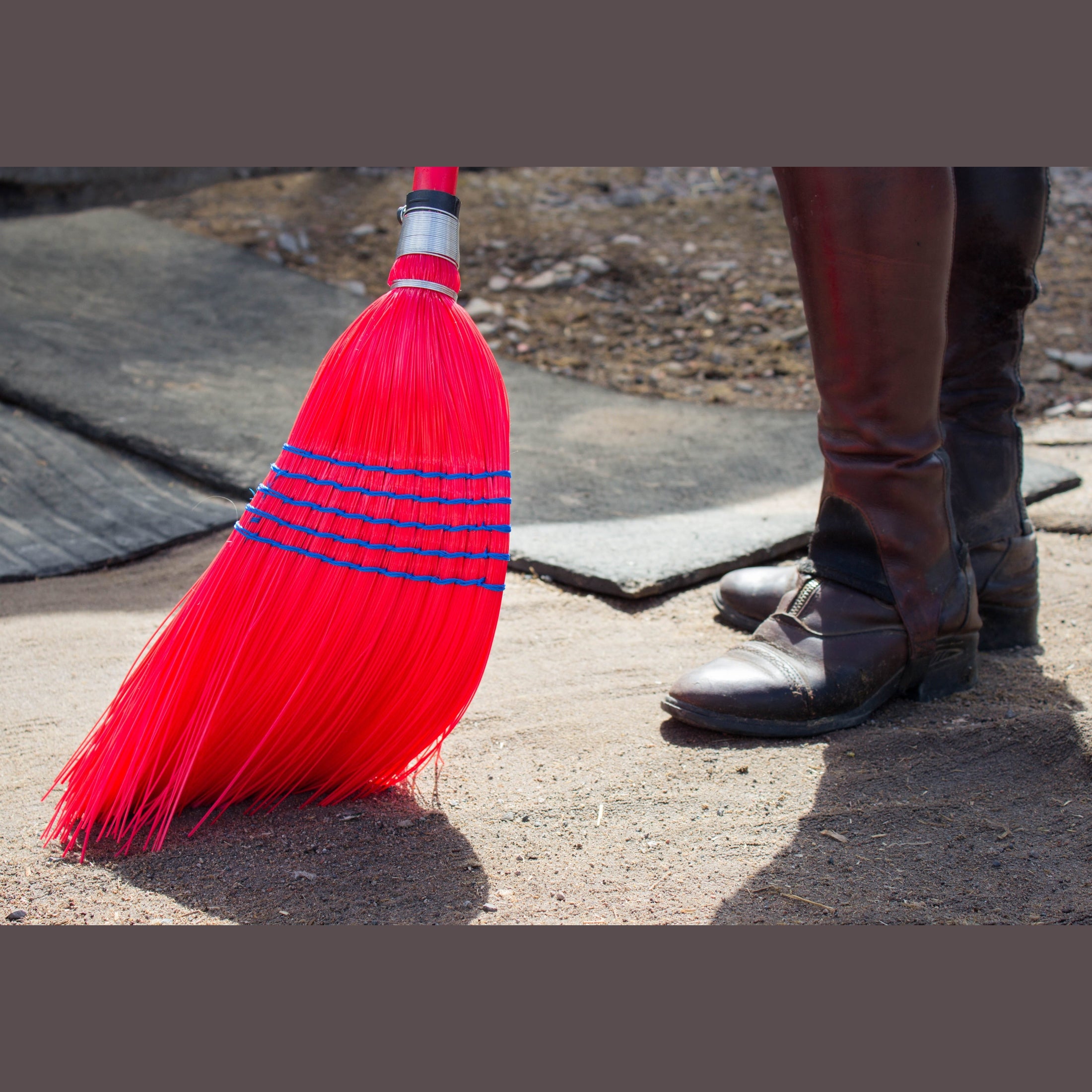 Red Gorilla Deluxe Standard Corn Broom - Red