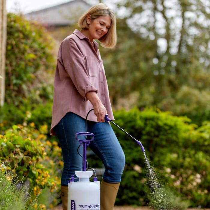 STV  Multi-Purpose Wheeled Pressure Sprayer - 8L