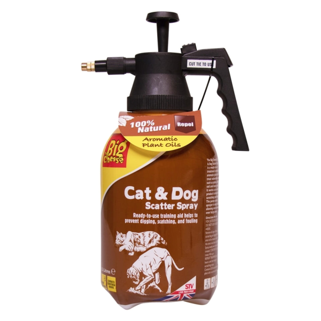 STV  Cat & Dog Scatter Spray - 1.5L Pressure Sprayer