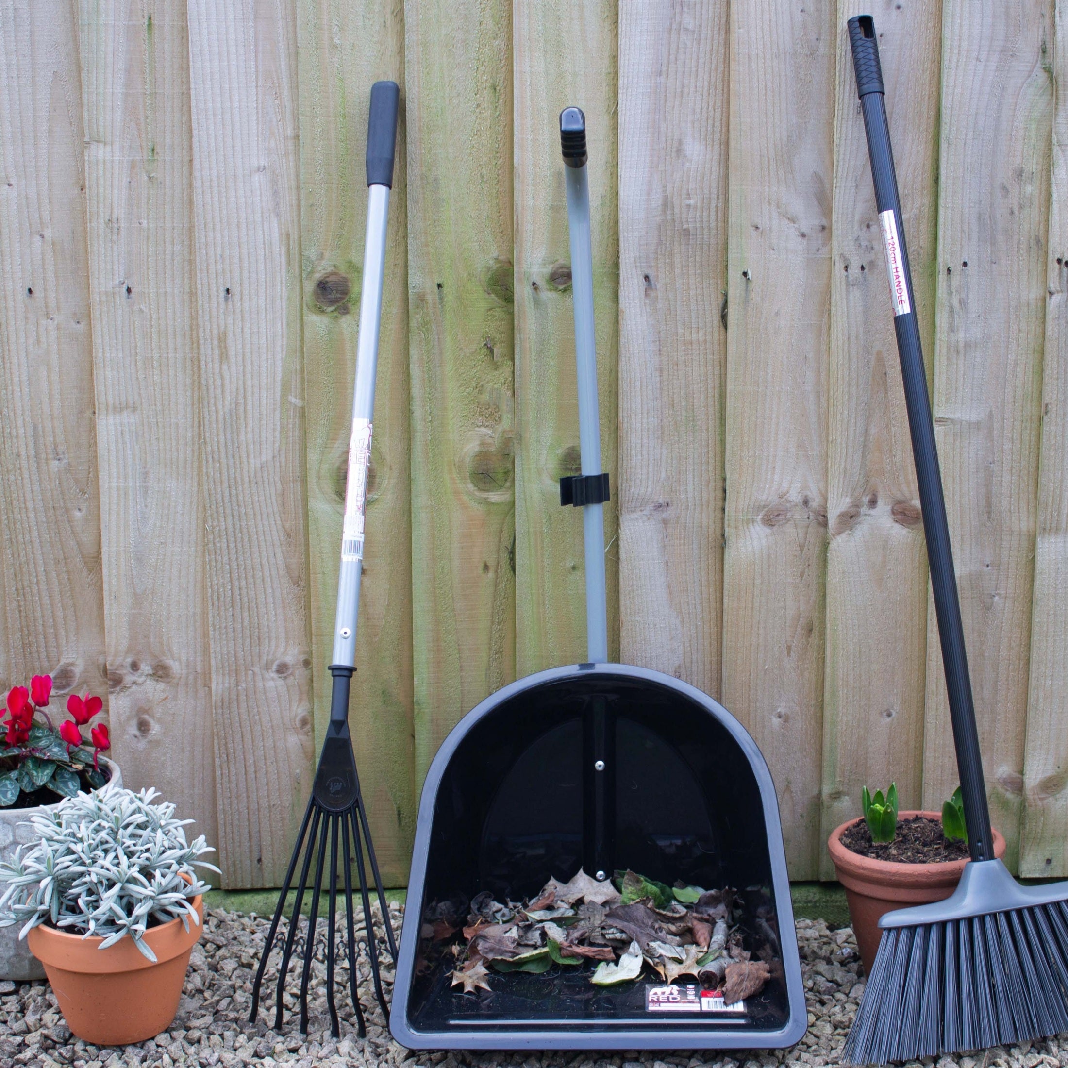 Tidee Companion Set - Black (Tidee + Rake + Broom)