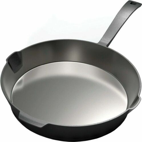 Barebones Cast Iron Skillet